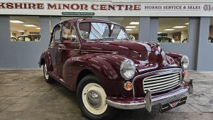 1968 Maroon B Morris Minor 4 door saloon