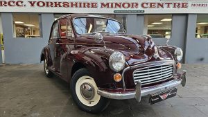 1966 Maroon B Morris Minor 4 door saloon